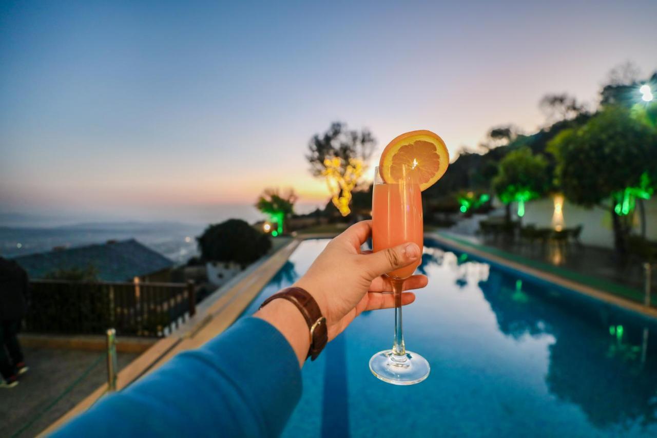 Regenta Resort Exotica Dharamshala On Hilltop エクステリア 写真