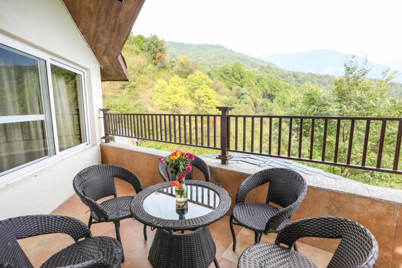Regenta Resort Exotica Dharamshala On Hilltop エクステリア 写真