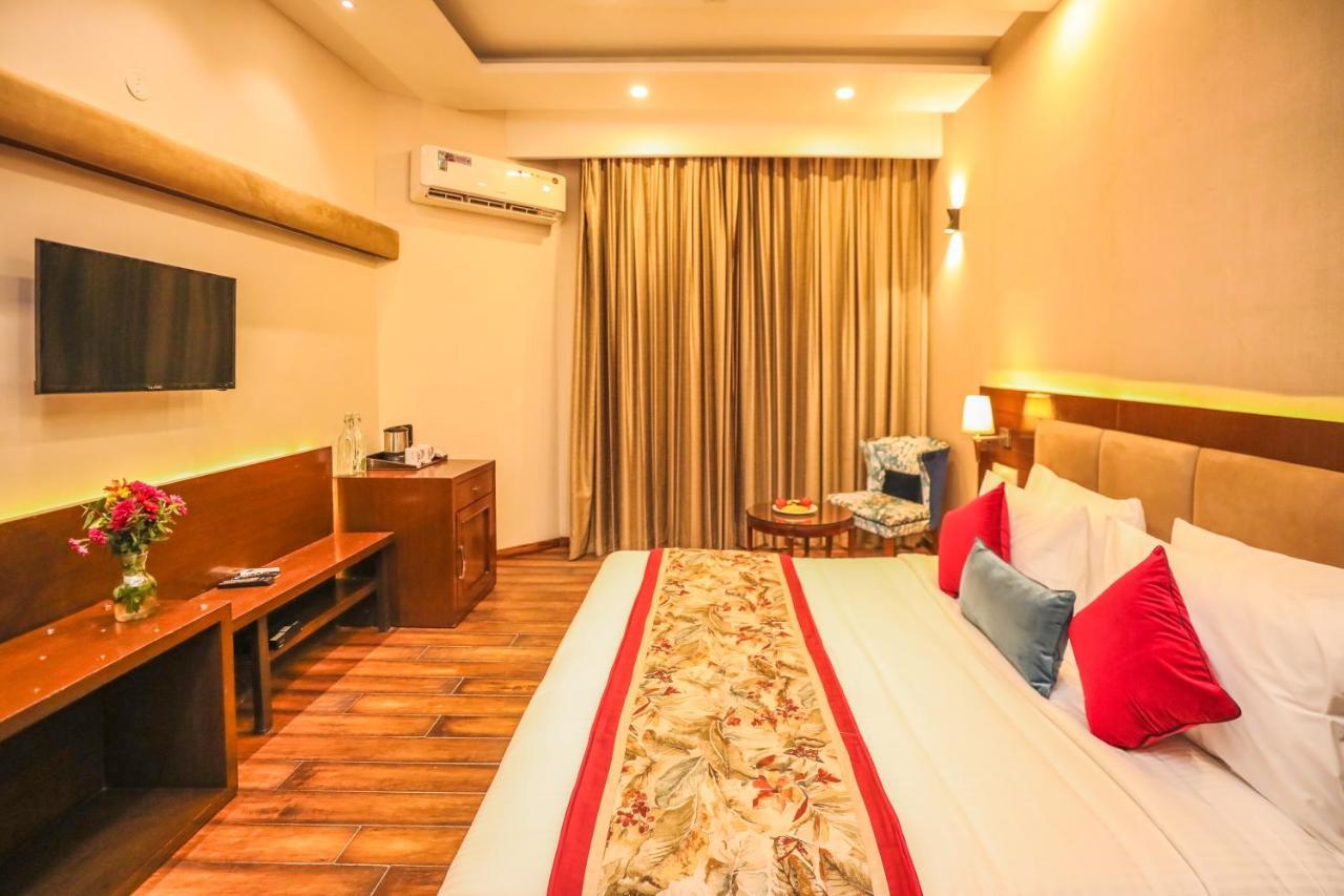 Regenta Resort Exotica Dharamshala On Hilltop エクステリア 写真