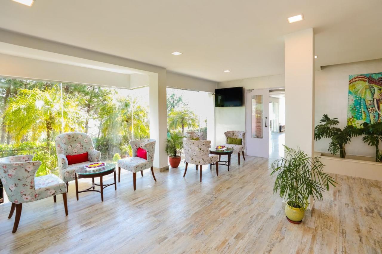 Regenta Resort Exotica Dharamshala On Hilltop エクステリア 写真
